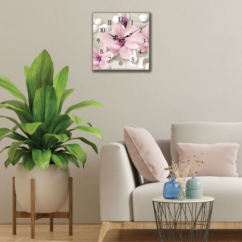 C9026_1 Clock with print Magnolias and spheres